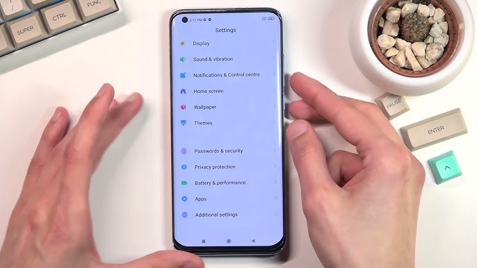 Navigating Screenshots in MiUi Phones: Your Ultimate, User-Friendly Guide